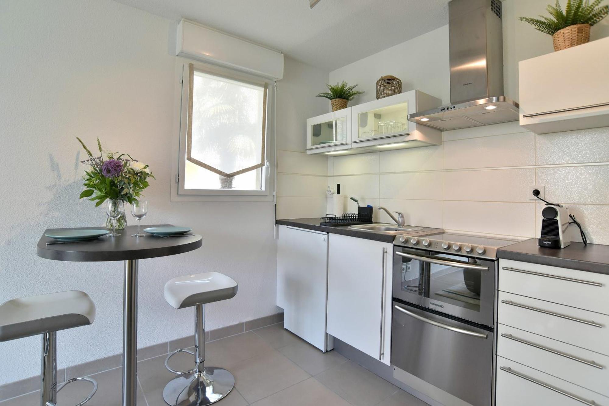 Escapade - Appartement Avec Jardin Et Parking Dinan Exterior photo