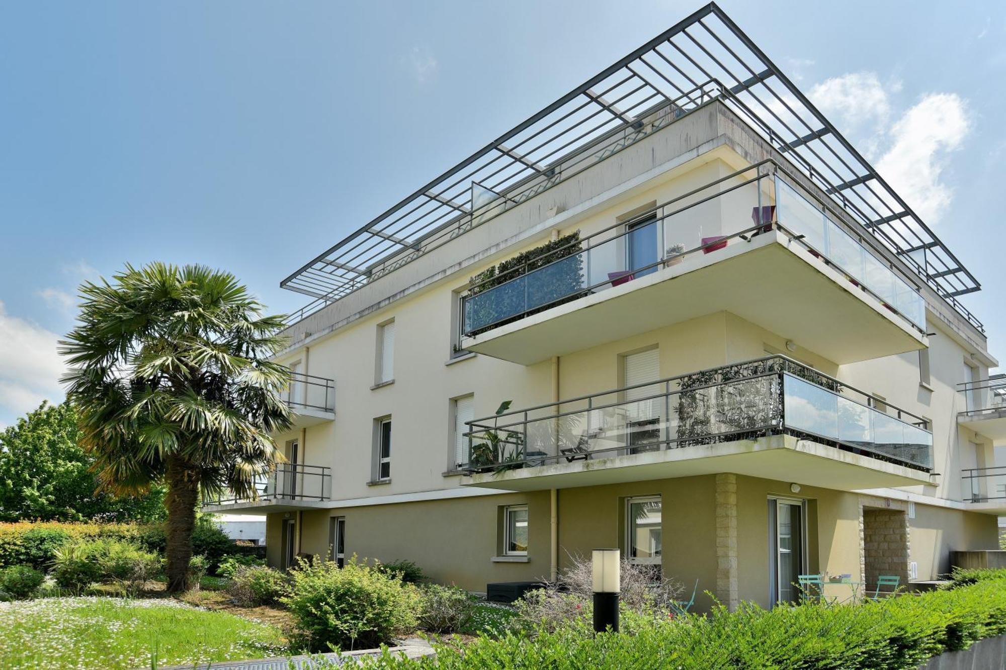 Escapade - Appartement Avec Jardin Et Parking Dinan Exterior photo